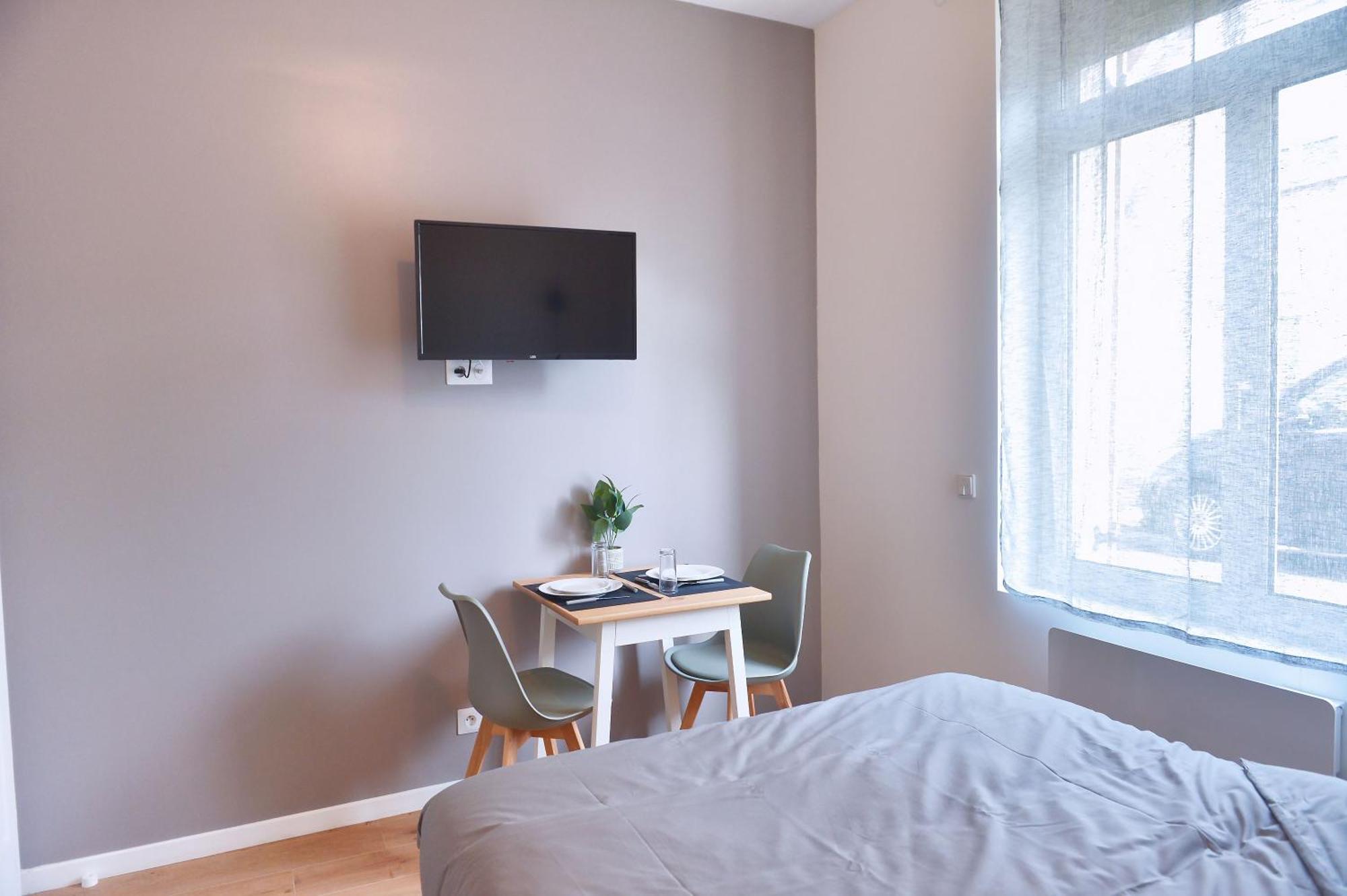 Zenkaserenity- 5Min Centre A29-26, Ferme Moderne Сен-Кантен Экстерьер фото